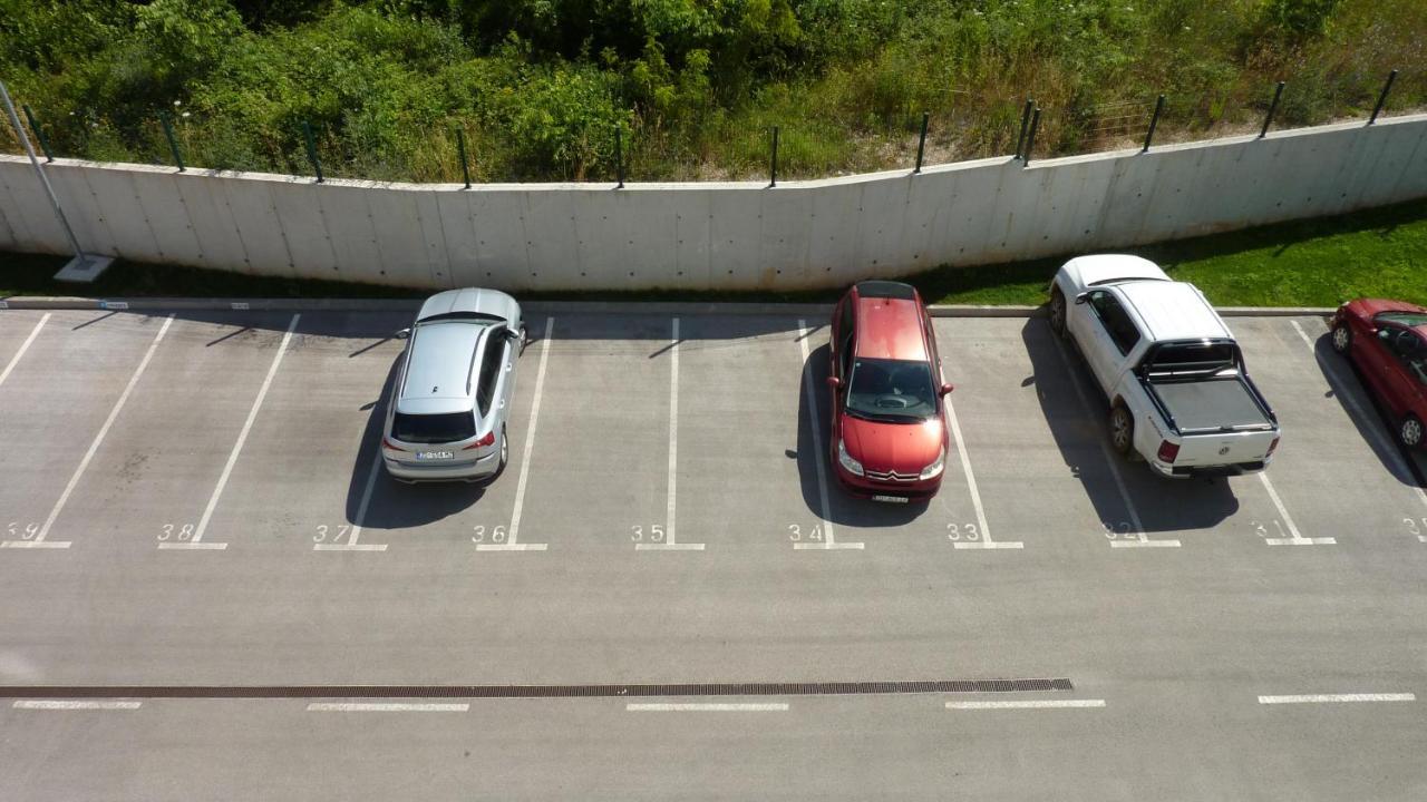 Apartment Jere With Private Parking Zadar Luaran gambar